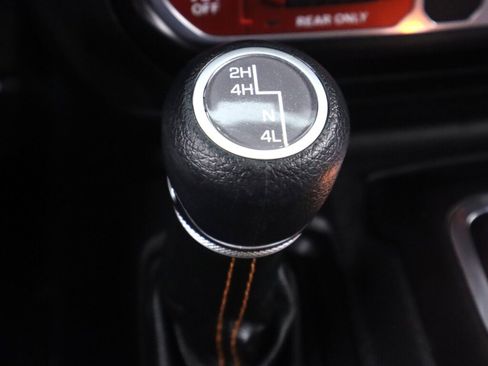 Used 2022 Jeep Gladiator Mojave w/ LED Lighting Group AWD/4WD image 27