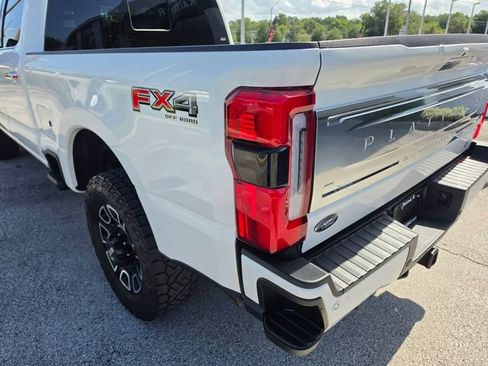 Used 2024 Ford F350 Platinum w/ FX4 Off-Road Package AWD/4WD image 11