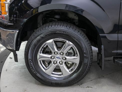 Used 2019 Ford F150 XLT w/ Equipment Group 302A Luxury AWD/4WD image 28
