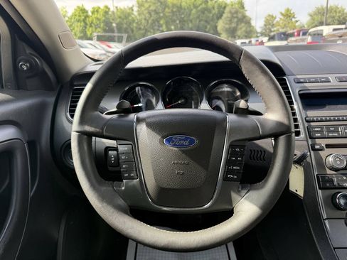 Used 2012 Ford Taurus SEL FWD image 22