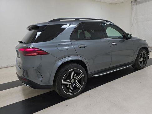 Used 2024 Mercedes-Benz GLE 450e 4MATIC image 2