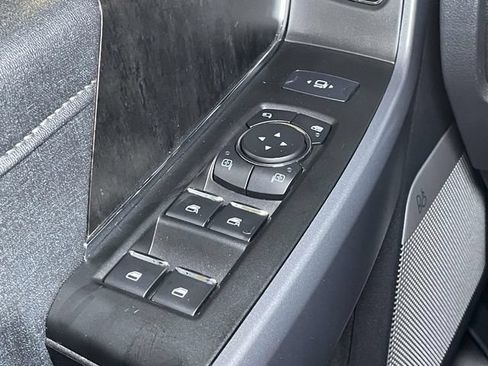 Used 2024 Ford F350 Lariat w/ Lariat Ultimate Package AWD/4WD image 34