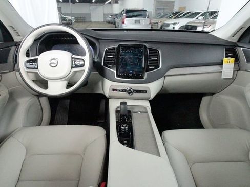 Certified 2025 Volvo XC90 B6 Plus w/ Protection Package Premier image 6