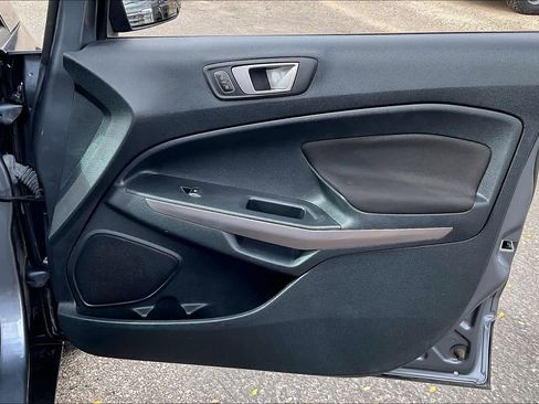 Used 2021 Ford EcoSport SE image 22