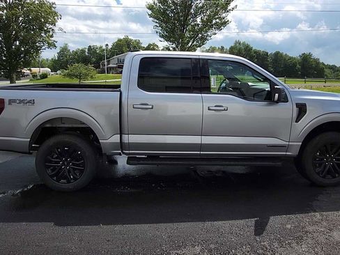 New 2025 Ford F150 XLT w/ Equipment Group 302A MID image 9