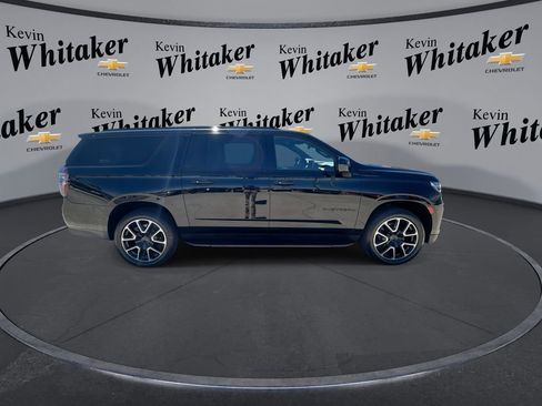 Used 2023 Chevrolet Suburban RST image 9