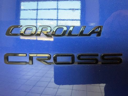 Certified 2023 Toyota Corolla Cross AWD Hybrid w/ Convenience Package image 45