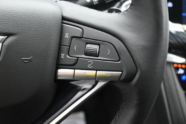 Used 2025 Cadillac XT6 Premium Luxury w/ Technology Package AWD/4WD image 14