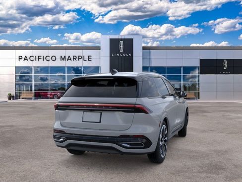 New 2026 Lincoln Nautilus Reserve AWD/4WD image 8