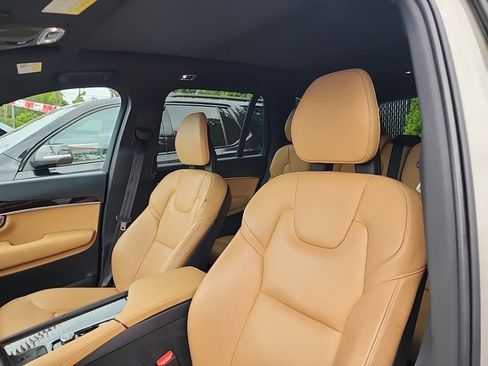 Used 2017 Volvo XC90 T6 Momentum w/ Vision Package AWD/4WD image 29