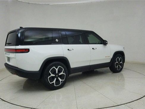 Used 2024 Rivian R1S Adventure image 72