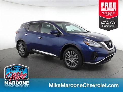 Used 2021 Nissan Murano SV w/ SV Special Edition Package FWD image 1