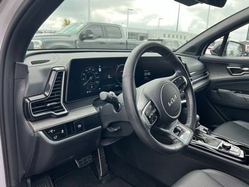 Certified 2024 Kia Sportage X-Pro AWD/4WD image 10