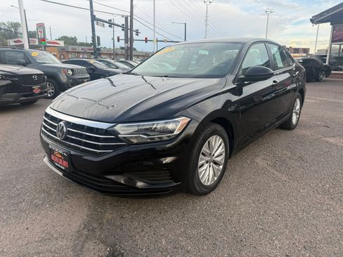 Used 2019 Volkswagen Jetta S FWD image 4