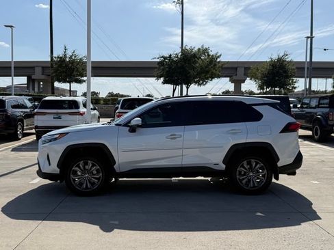 Used 2024 Toyota RAV4 XLE Premium w/ Weather Package AWD/4WD image 8