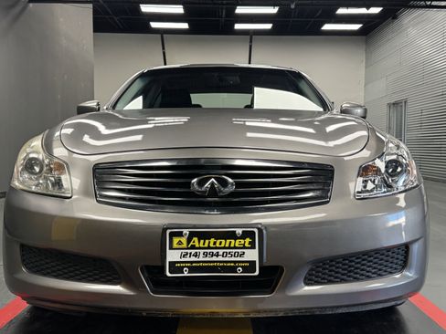 Used 2009 INFINITI G37 Journey w/ Premium Pkg image 8