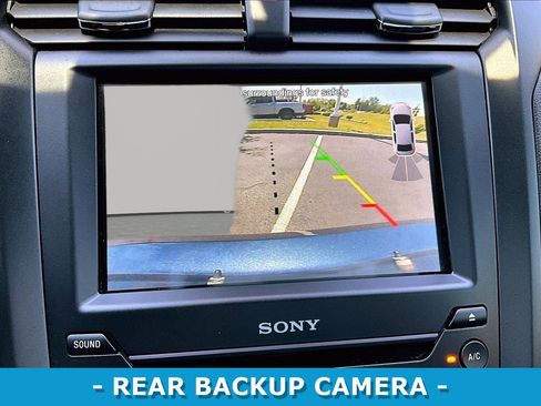 Used 2018 Ford Fusion Titanium FWD image 14