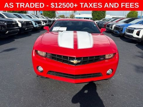 Used 2011 Chevrolet Camaro LT RWD image 2