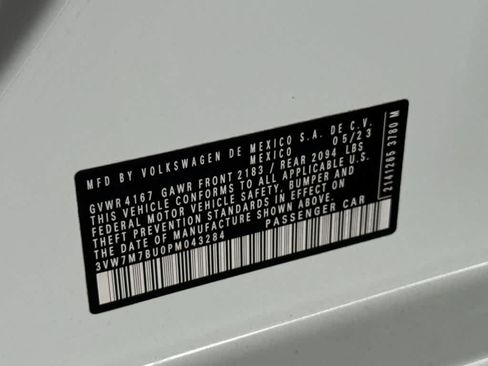 Certified 2023 Volkswagen Jetta SE w/ Panoramic Sunroof Package FWD image 29