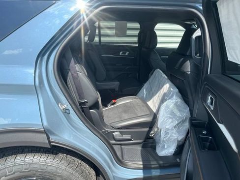 New 2026 Ford Explorer Tremor w/ Tremor Convenience Package AWD/4WD image 32