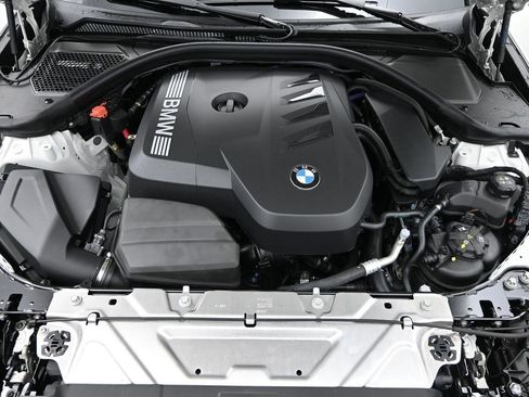 Used 2026 BMW 330i xDrive Sedan w/ Premium Package image 15