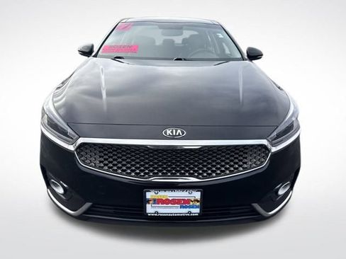 Used 2017 Kia Cadenza Premium w/ Luxury Package image 8