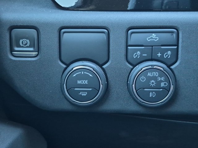 Used 2022 Chevrolet Silverado 1500 RST w/ All Star Edition Plus RWD image 10