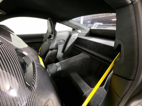 Used 2026 Porsche 911 GT3 RWD image 22