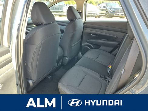 New 2026 Hyundai Tucson SE image 15