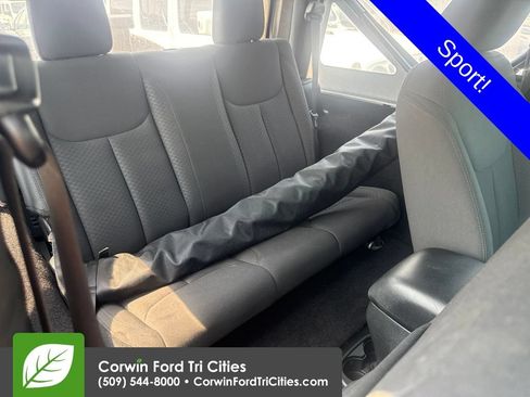 Used 2017 Jeep Wrangler Sport AWD/4WD image 10