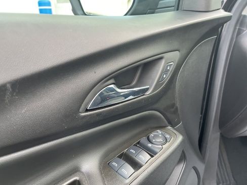 Used 2024 Chevrolet Equinox LT AWD/4WD image 10