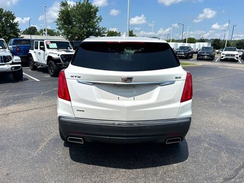 Used 2017 Cadillac XT5 Premium Luxury AWD/4WD image 13