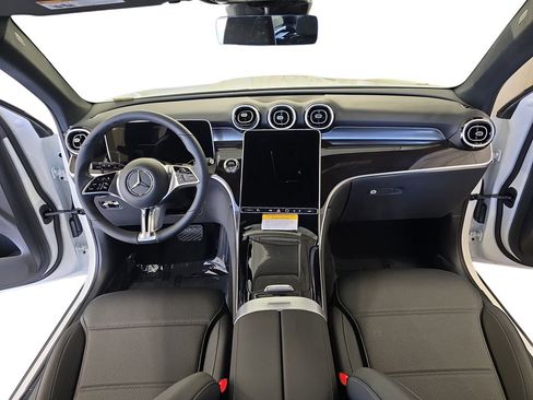 New 2026 Mercedes-Benz GLC 300 4MATIC image 9