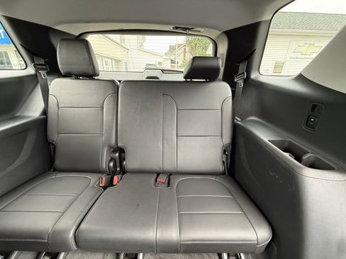 Used 2020 Chevrolet Traverse High Country image 16