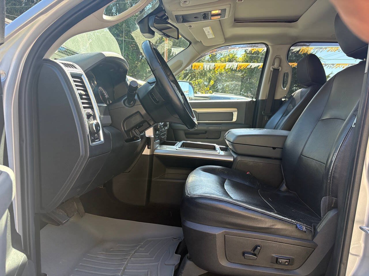 Used 2015 RAM 1500 Big Horn AWD/4WD image 11