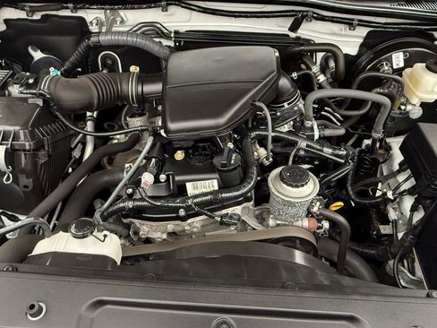 Used 2020 Toyota Tacoma SR image 30