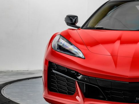 Used 2023 Chevrolet Corvette Z06 w/ Stealth Interior Trim Package image 35