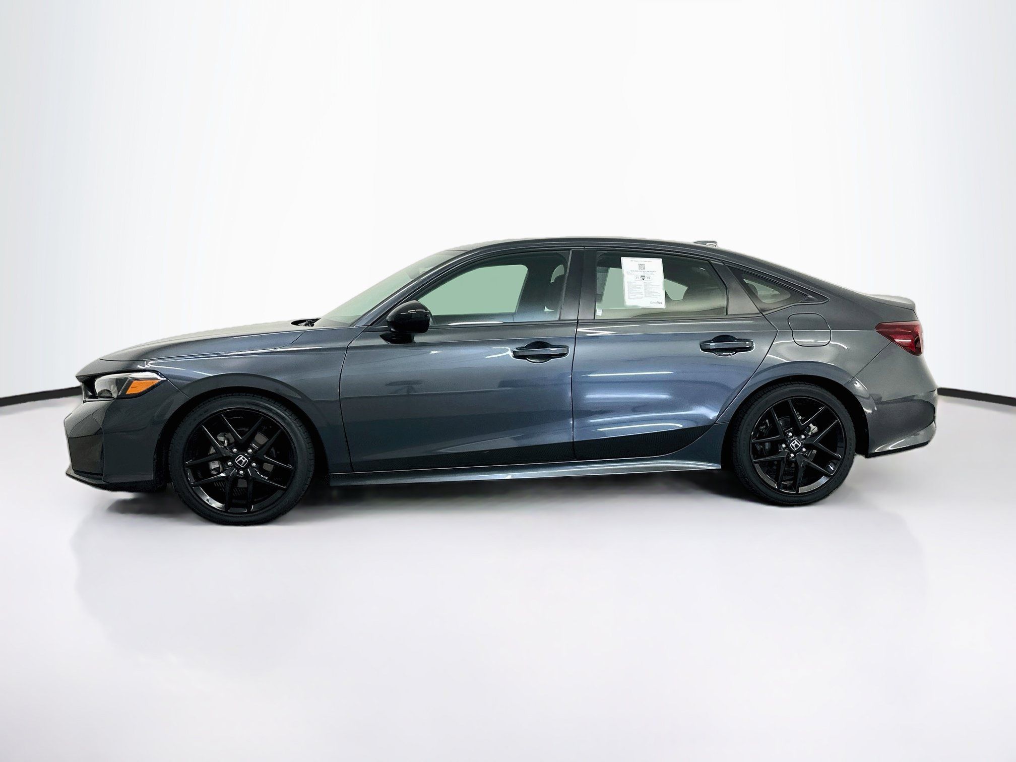 Used 2025 Honda Civic Sport image 4