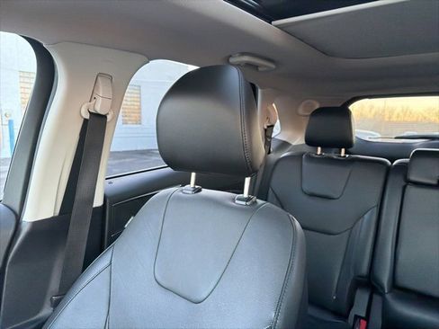 Used 2018 Ford Edge Titanium w/ Equipment Group 302A image 66