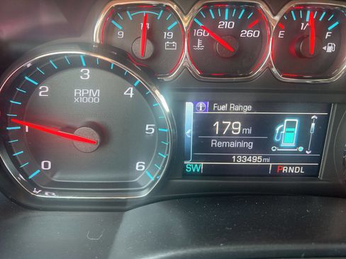 Used 2017 Chevrolet Silverado 1500 LT image 20