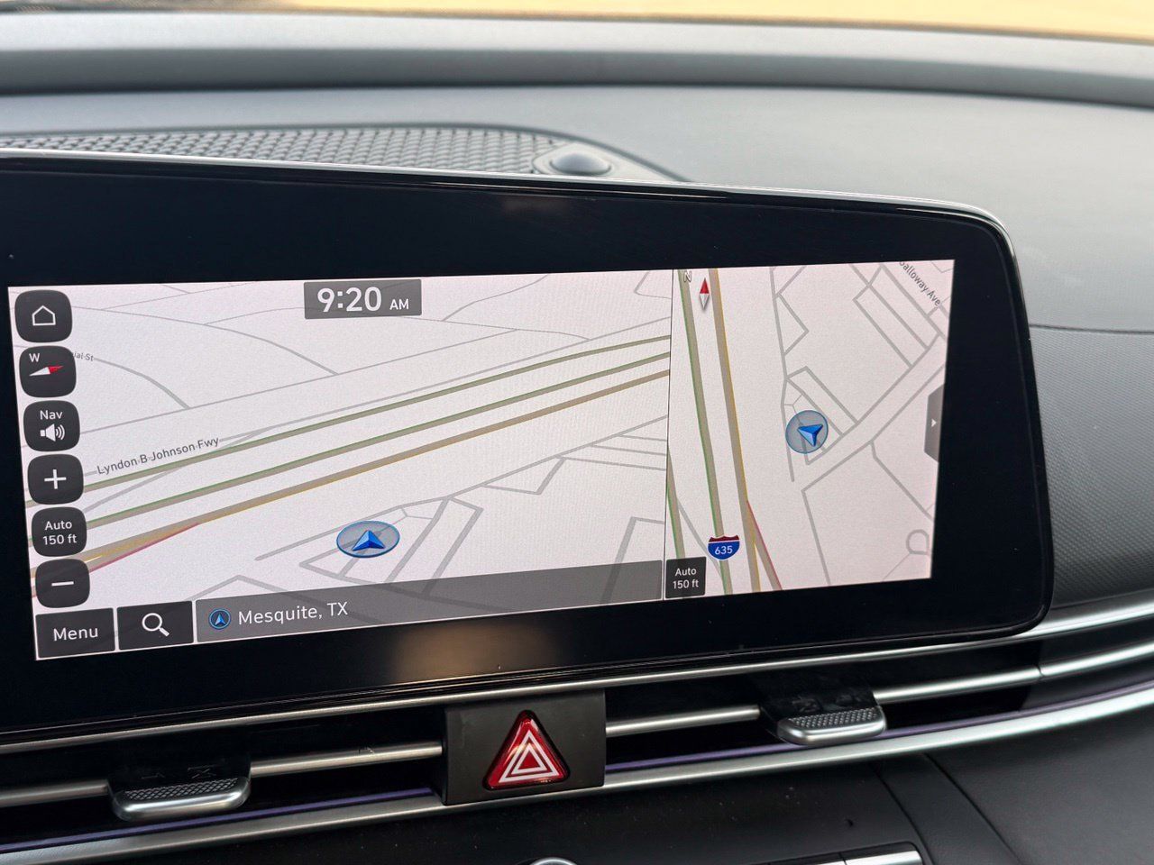 Used 2025 Hyundai Elantra SEL FWD image 16