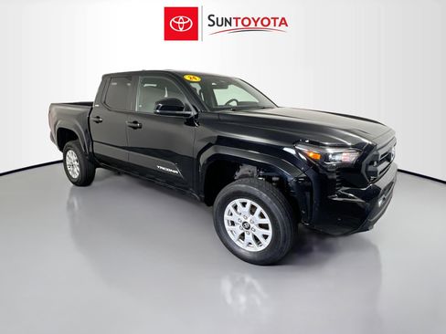 Used 2024 Toyota Tacoma SR5 RWD image 1