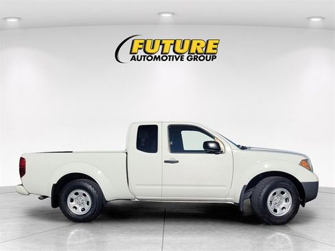 Used 2021 Nissan Frontier S image 3