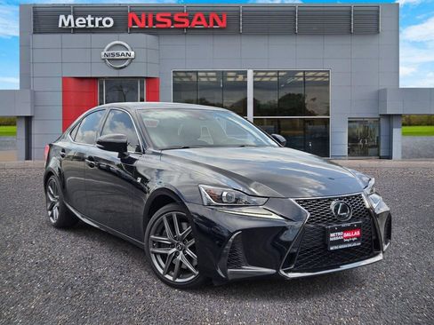 Used 2020 Lexus IS 350 F Sport w/ F Sport Package RWD image 1