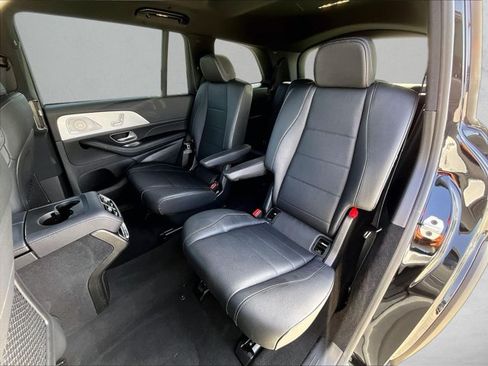Certified 2025 Mercedes-Benz GLS 450 4MATIC image 28