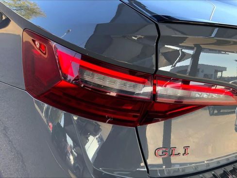 Used 2023 Volkswagen Jetta GLI Autobahn FWD image 29