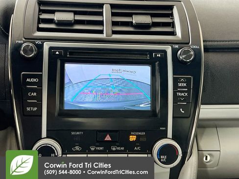 Used 2014 Toyota Camry LE image 20