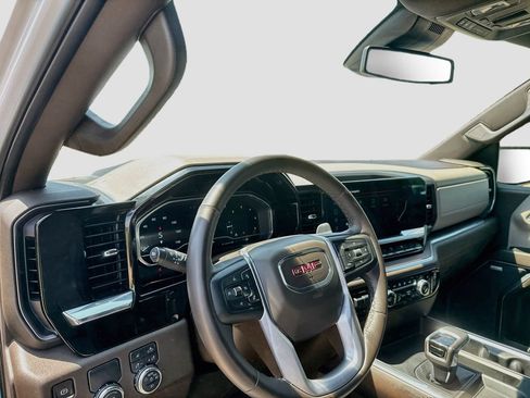 Used 2023 GMC Sierra 1500 SLT RWD image 12