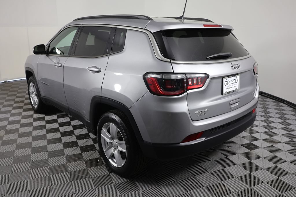 Used 2022 Jeep Compass Latitude w/ Convenience Group AWD/4WD image 6