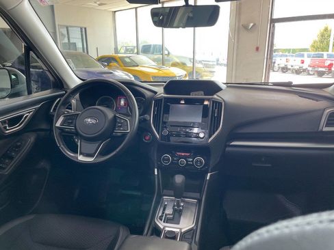 Used 2022 Subaru Forester Premium image 26